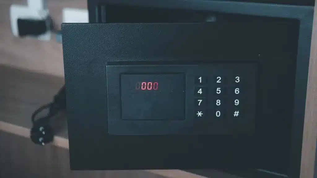 reset code on hotel safe